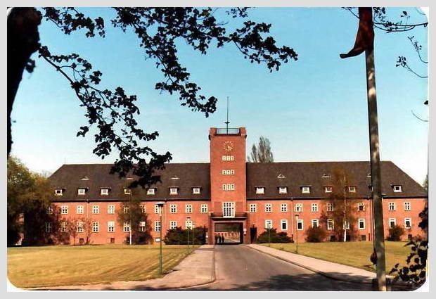 g01.jpg